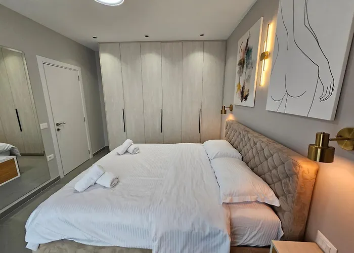 Lejlighed Valentino Noir Tirana