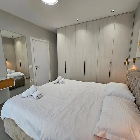 Apartamento Valentino Noir